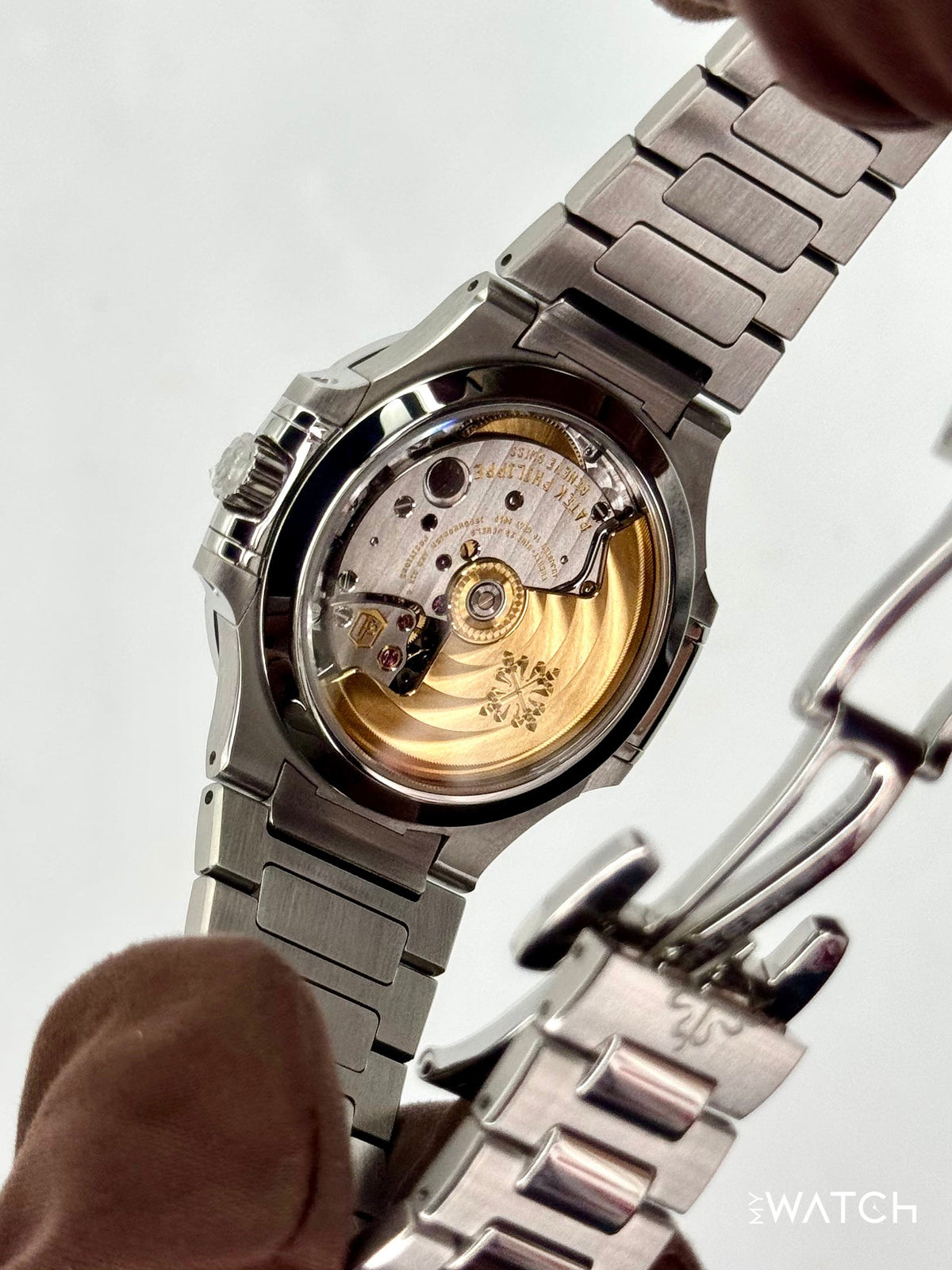 Patek Philippe Nautilus 35.2mm 7118/1A-001 Stainless Steel Blue Dial